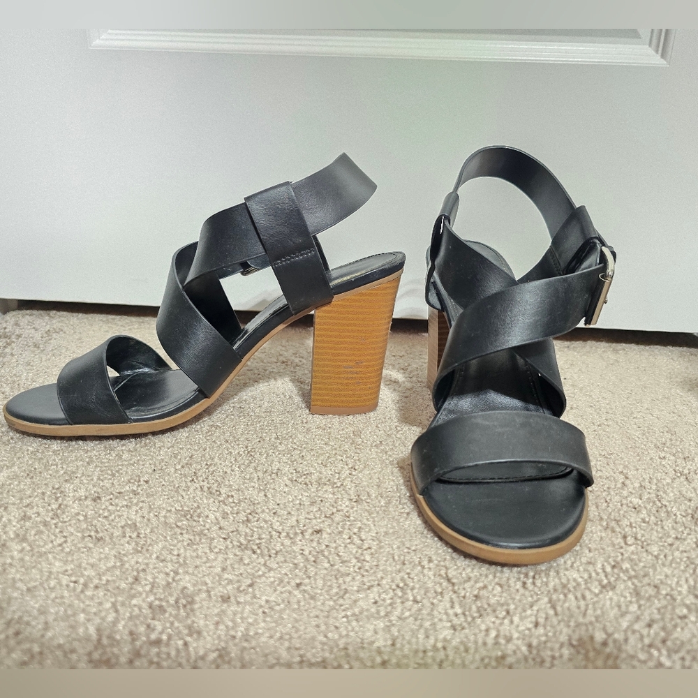 Christian Siriano Black Strap Heels Size 9.5